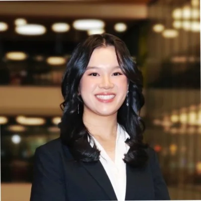 Kelly Yam